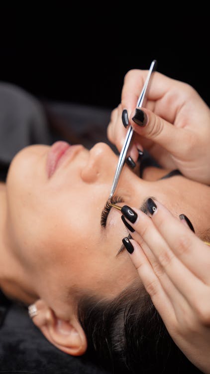 EYELASH EXTENSION AFTERCARE