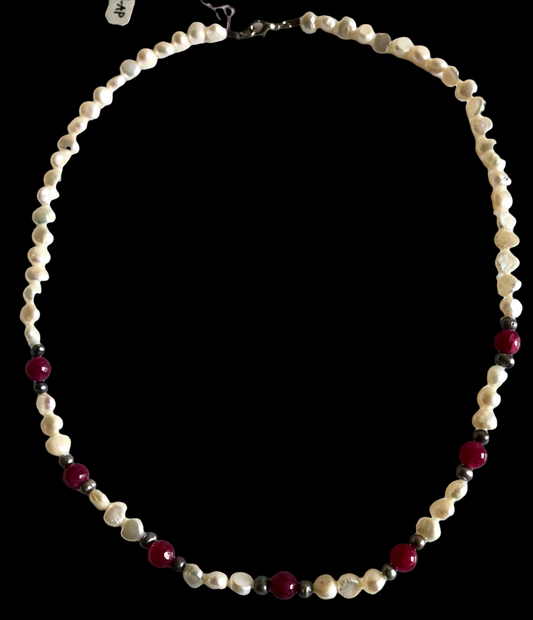 Red/ Magenta Agate & Water Pearl Beaded Necklace